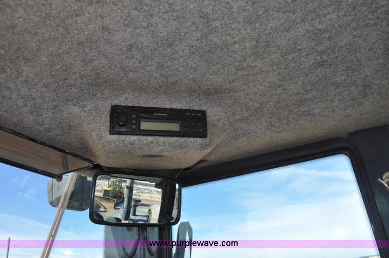 image for item G7143 2005 John Deere 544J wheel loader