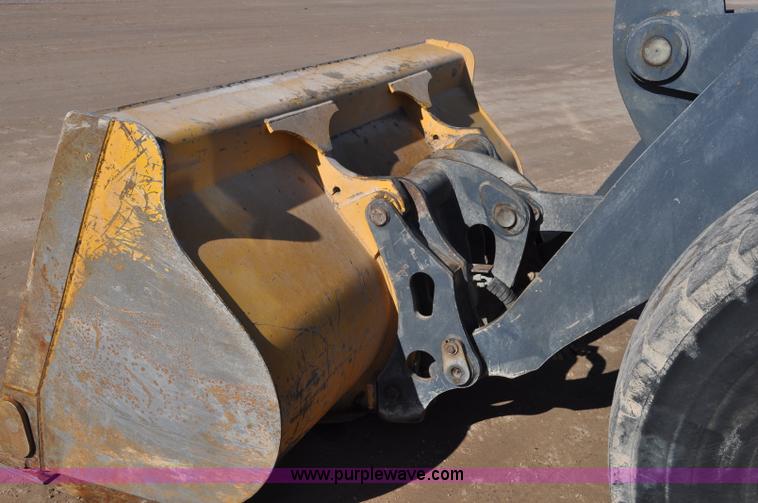 image for item G7143 2005 John Deere 544J wheel loader