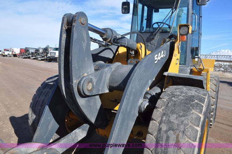 image for item G7143 2005 John Deere 544J wheel loader