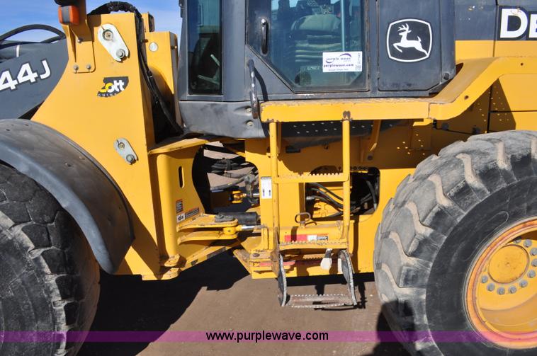 image for item G7143 2005 John Deere 544J wheel loader
