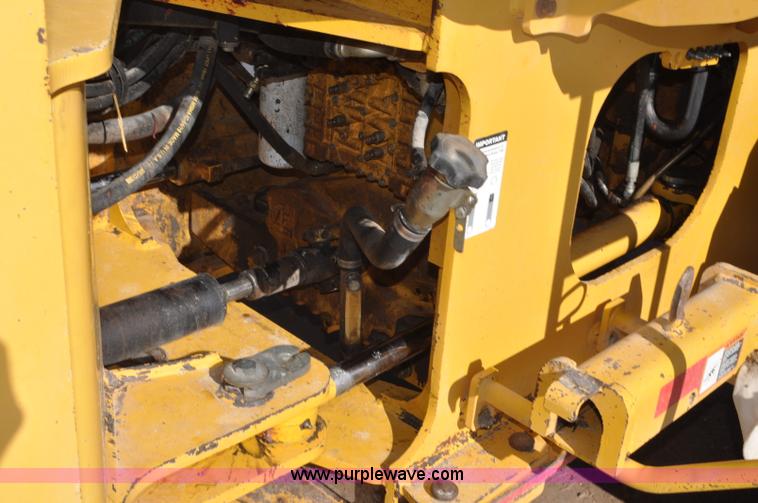 image for item G7143 2005 John Deere 544J wheel loader