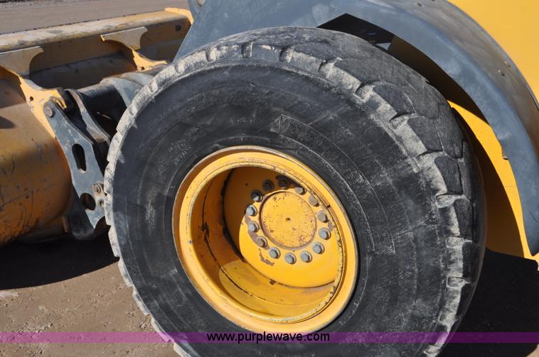 image for item G7143 2005 John Deere 544J wheel loader