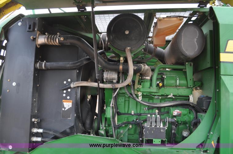 image for item G7144 2012 John Deere 7750 forage harvester
