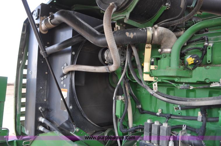 image for item G7144 2012 John Deere 7750 forage harvester