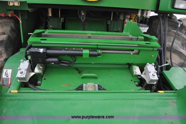 image for item G7144 2012 John Deere 7750 forage harvester