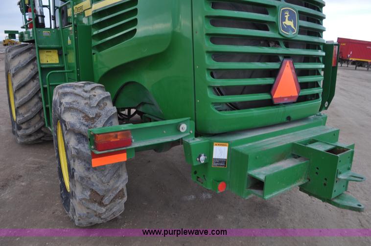 image for item G7144 2012 John Deere 7750 forage harvester