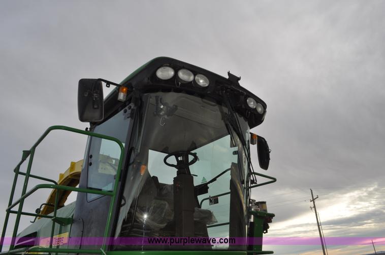 image for item G7144 2012 John Deere 7750 forage harvester