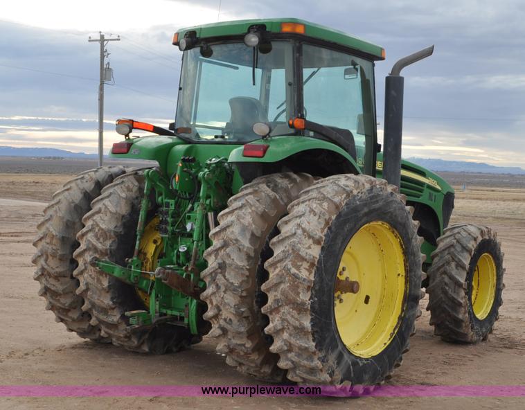 image for item G7148 2005 John Deere 7820 MFWD tractor