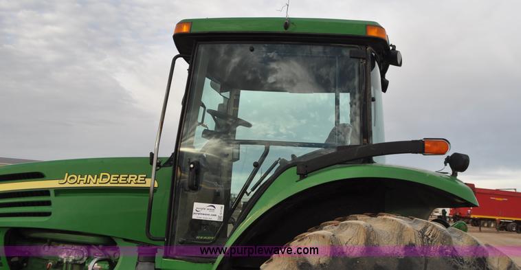 image for item G7148 2005 John Deere 7820 MFWD tractor