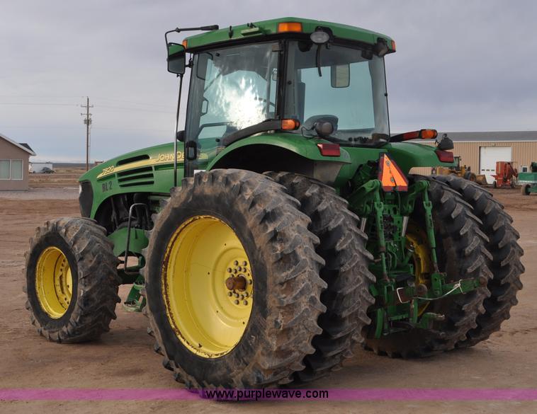 image for item G7149 2004 John Deere 7820 MFWD tractor