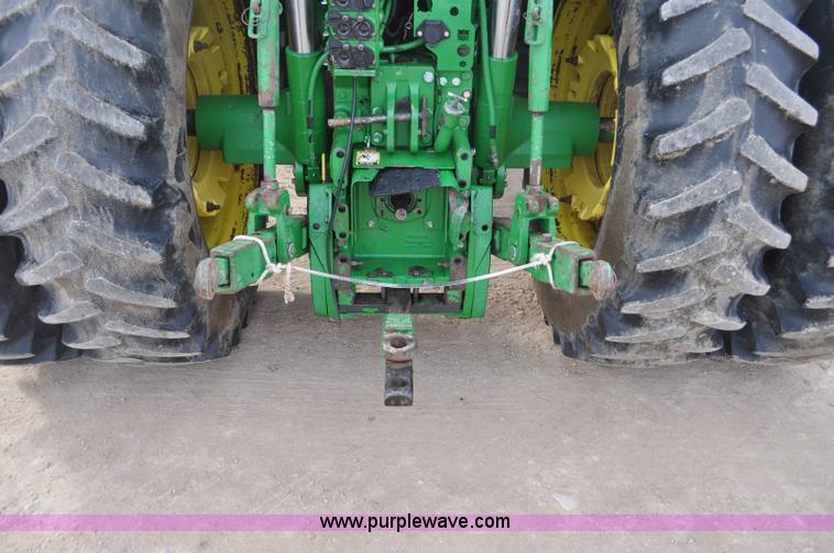 image for item G7149 2004 John Deere 7820 MFWD tractor