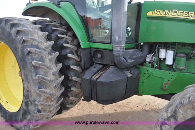 image for item G7149 2004 John Deere 7820 MFWD tractor