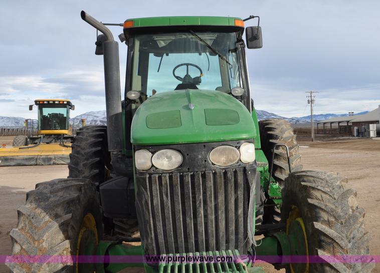 image for item G7149 2004 John Deere 7820 MFWD tractor