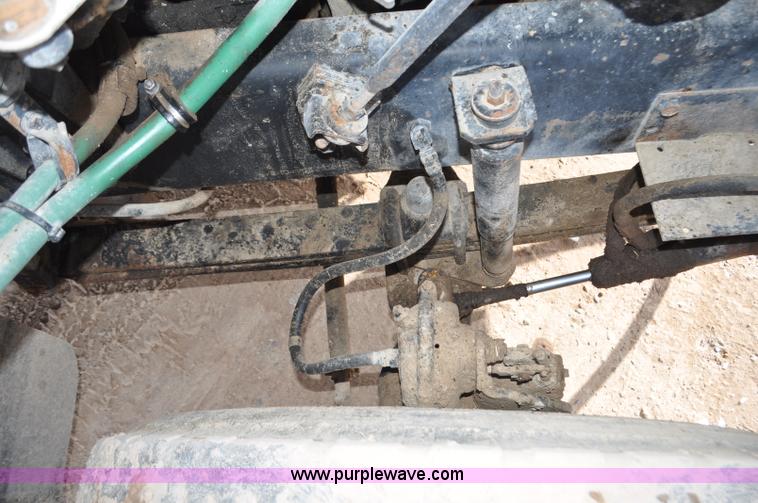 image for item G7152 1991 Autocar feed truck