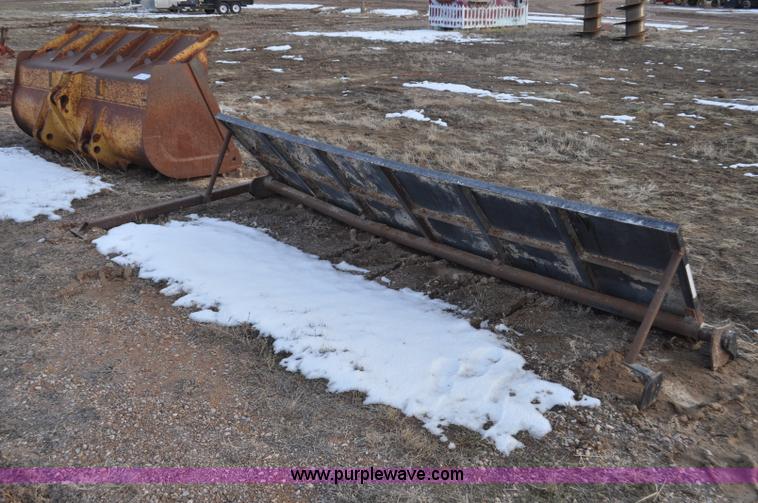 image for item G7152 1991 Autocar feed truck