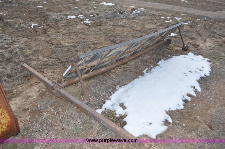 image for item G7152 1991 Autocar feed truck