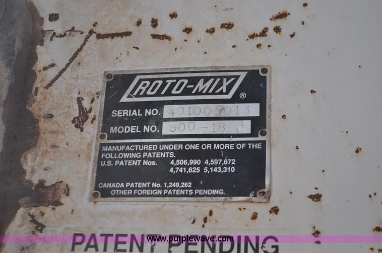 image for item G7152 1991 Autocar feed truck