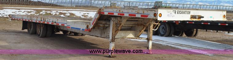 image for item G7156 2006 Trailmax FWTD-50-T tilt deck equipment trailer