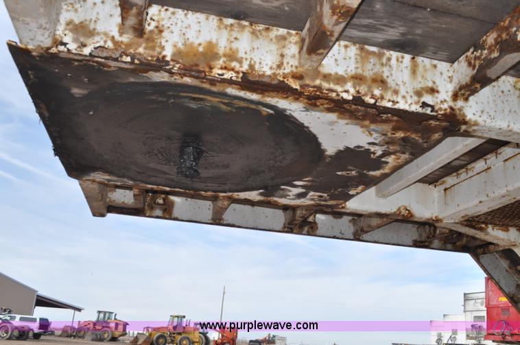 image for item G7156 2006 Trailmax FWTD-50-T tilt deck equipment trailer