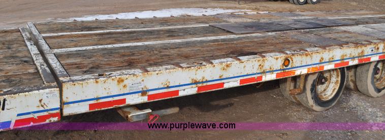 image for item G7156 2006 Trailmax FWTD-50-T tilt deck equipment trailer