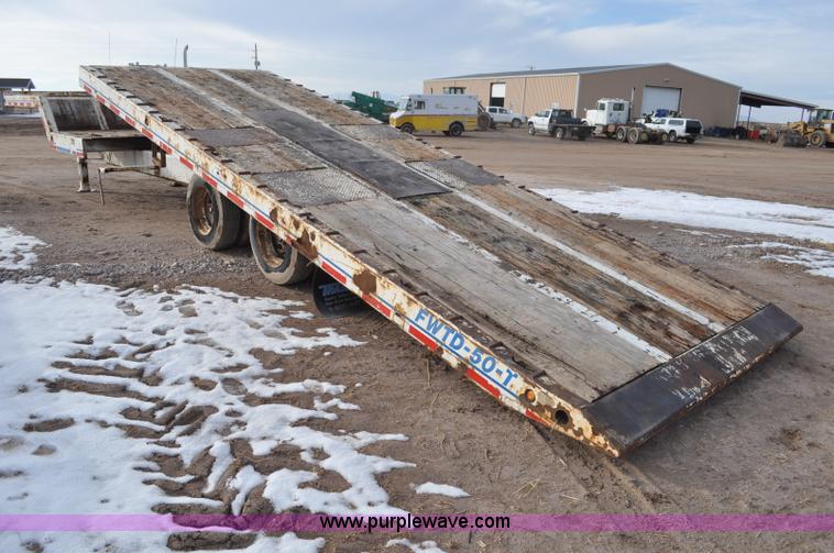 image for item G7156 2006 Trailmax FWTD-50-T tilt deck equipment trailer