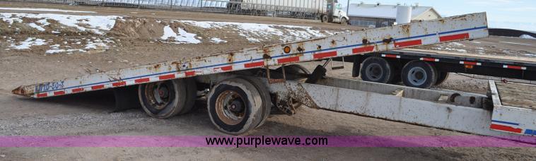 image for item G7156 2006 Trailmax FWTD-50-T tilt deck equipment trailer