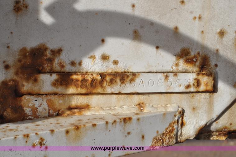 image for item G7156 2006 Trailmax FWTD-50-T tilt deck equipment trailer