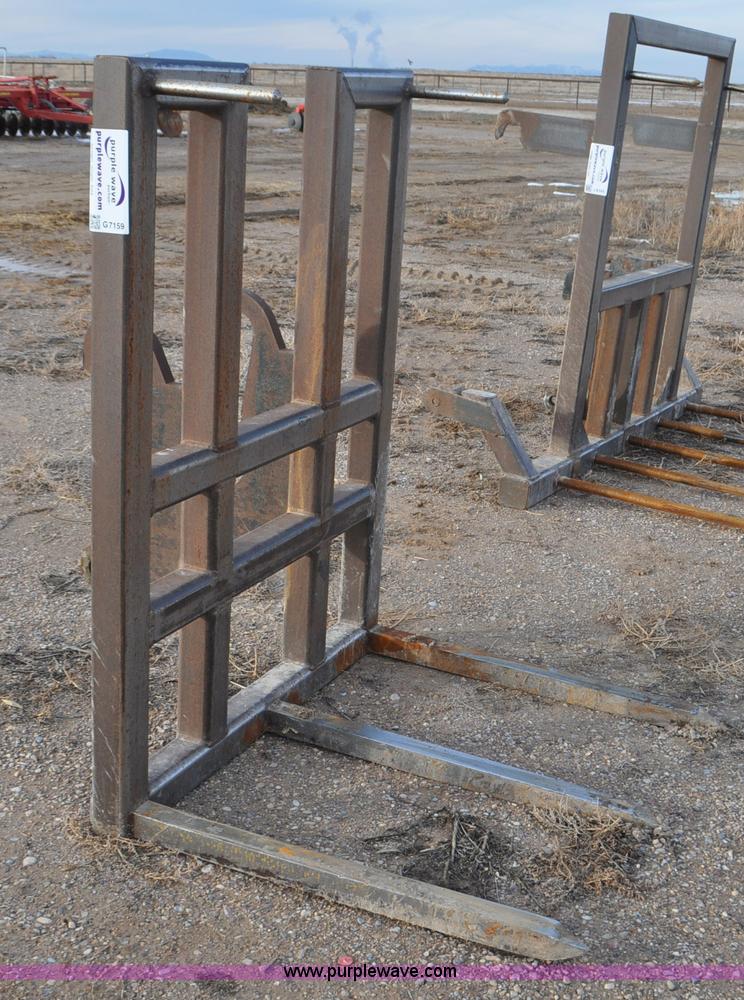 image for item G7159 Bale forks