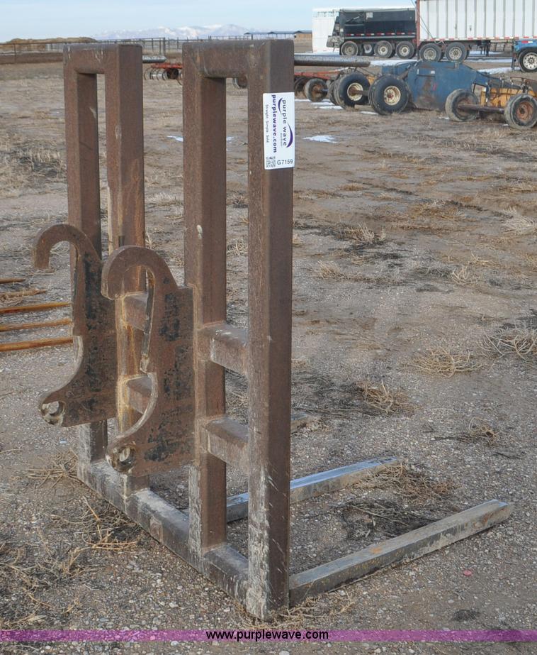 image for item G7159 Bale forks