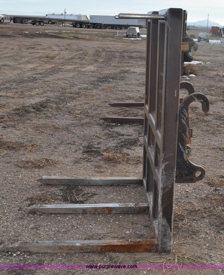 image for item G7159 Bale forks