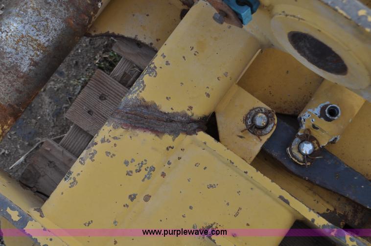 image for item G7160 Caterpillar 928G quick attach