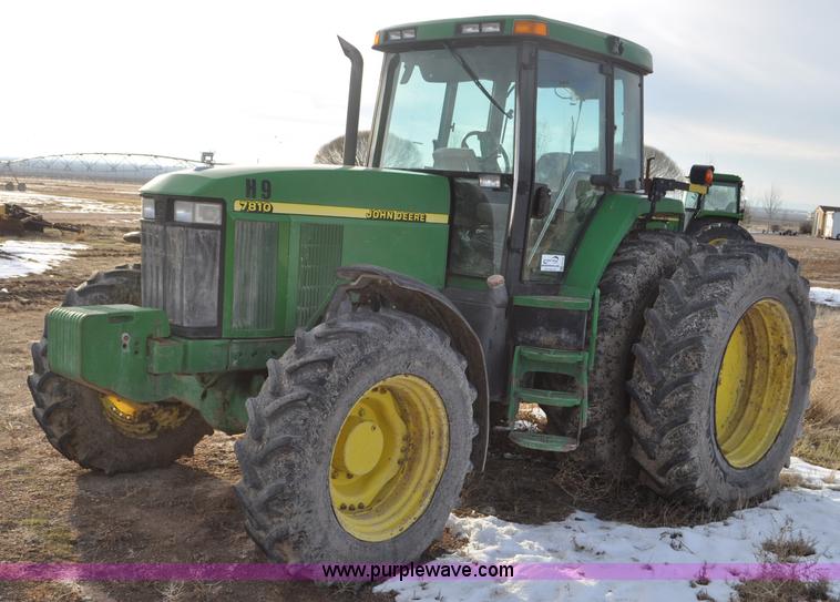 image for item G7163 2000 John Deere 7810 MFWD tractor