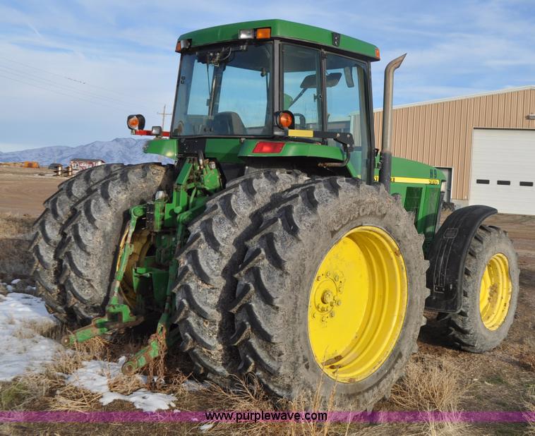 image for item G7163 2000 John Deere 7810 MFWD tractor