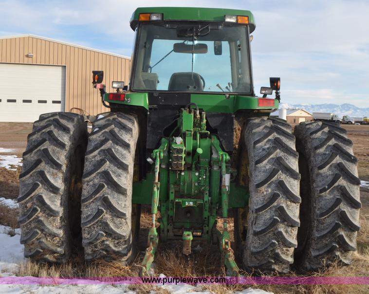 image for item G7163 2000 John Deere 7810 MFWD tractor