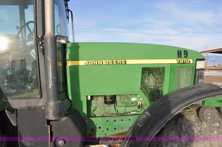 image for item G7163 2000 John Deere 7810 MFWD tractor