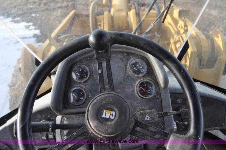 image for item G7164 2004 Caterpillar 928G wheel loader