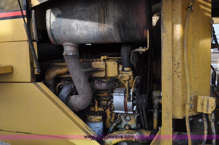 image for item G7164 2004 Caterpillar 928G wheel loader