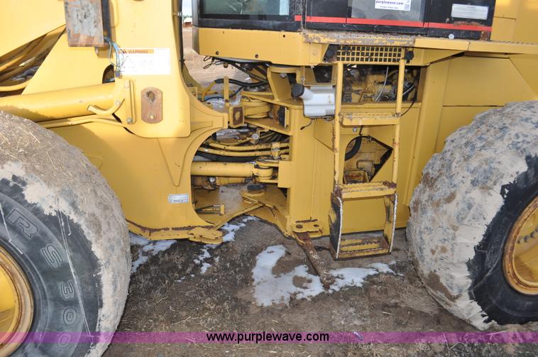 image for item G7164 2004 Caterpillar 928G wheel loader