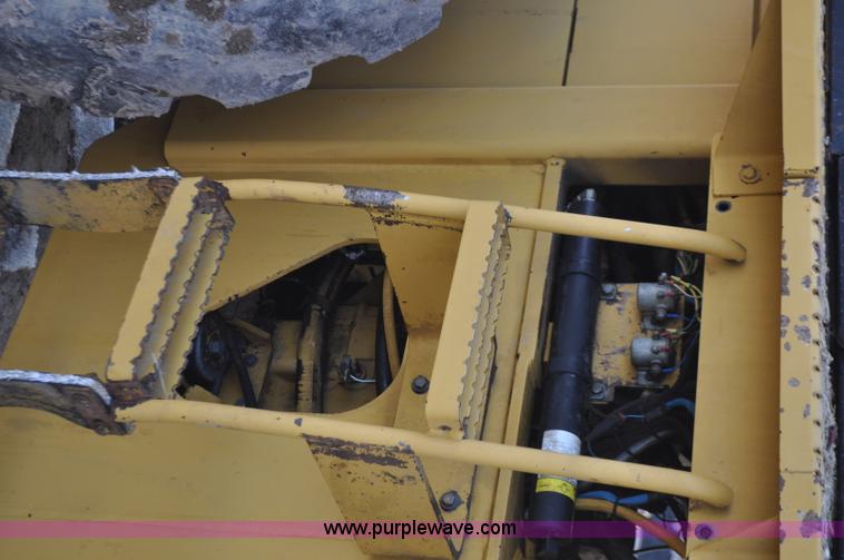 image for item G7164 2004 Caterpillar 928G wheel loader