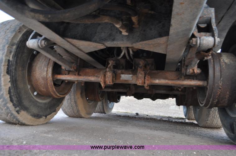 image for item G7168 1996 KD King end dump trailer