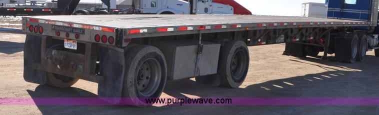 image for item G7170 1995 Transcraft Eagle Super Beam flatbed trailer