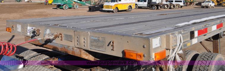 image for item G7170 1995 Transcraft Eagle Super Beam flatbed trailer