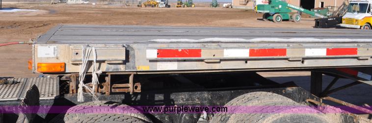 image for item G7170 1995 Transcraft Eagle Super Beam flatbed trailer