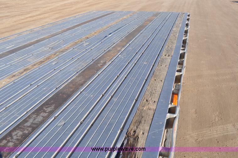 image for item G7170 1995 Transcraft Eagle Super Beam flatbed trailer