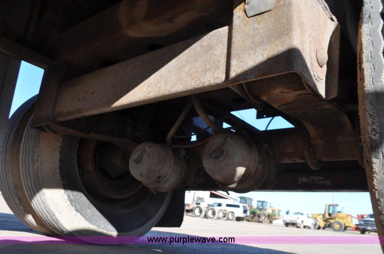 image for item G7170 1995 Transcraft Eagle Super Beam flatbed trailer