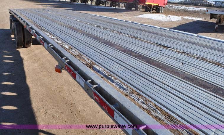 image for item G7170 1995 Transcraft Eagle Super Beam flatbed trailer