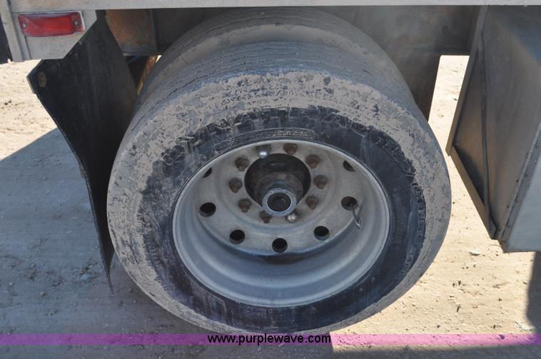 image for item G7170 1995 Transcraft Eagle Super Beam flatbed trailer