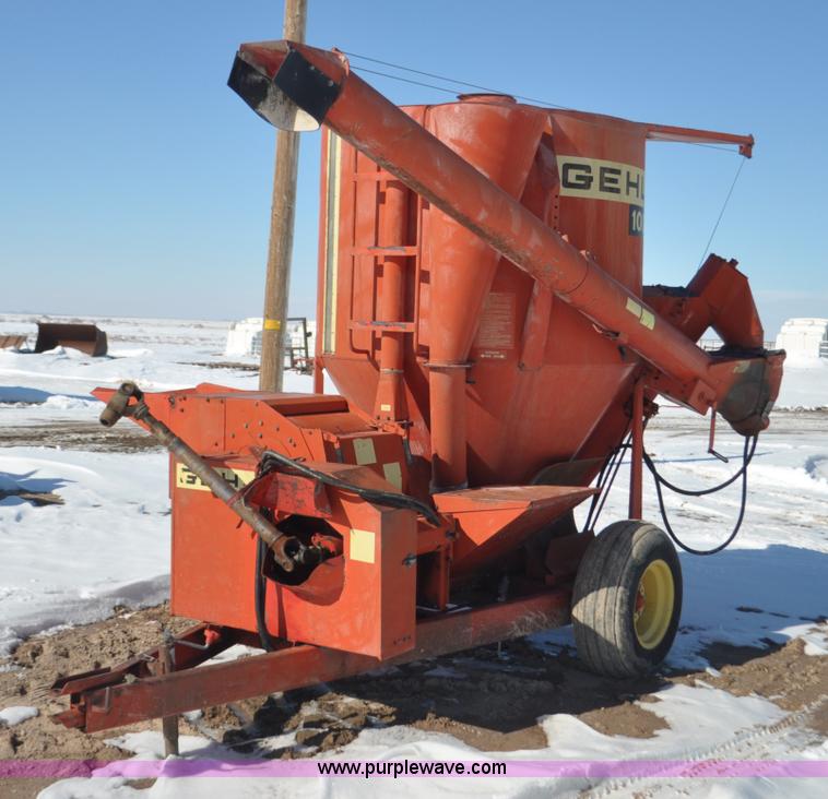 image for item G7171 Gehl 100 grinder mixer