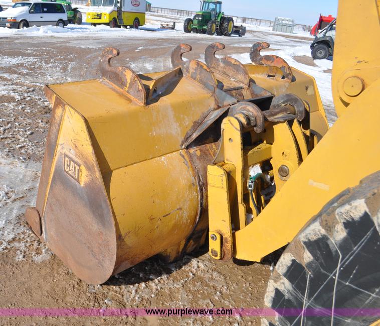 image for item G7173 2004 Caterpillar 928G wheel loader