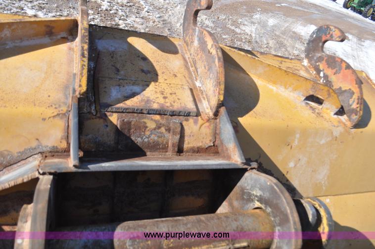 image for item G7173 2004 Caterpillar 928G wheel loader